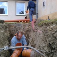 Budování přípojky kanalizace ZŠ